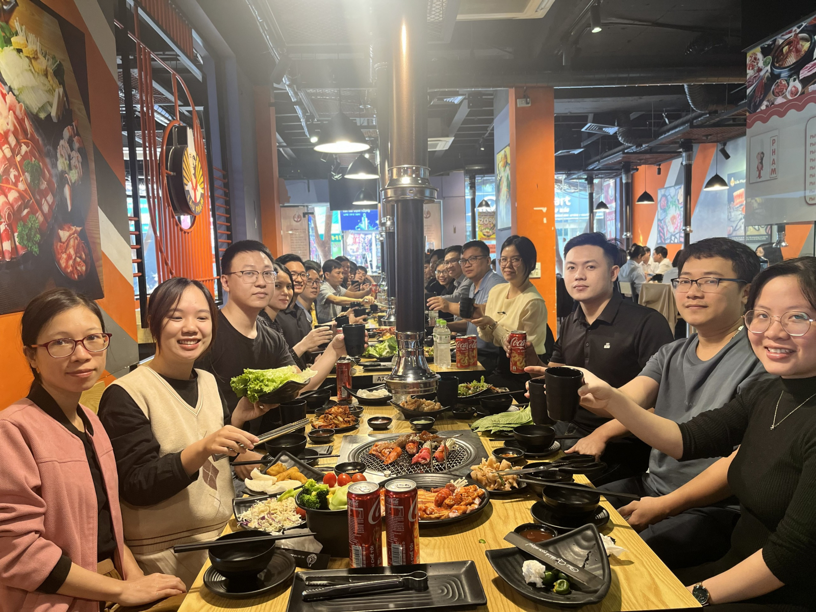 TNT chúc mừng Ngày Quốc tế Đàn Ông và Sinh nhật tháng 11