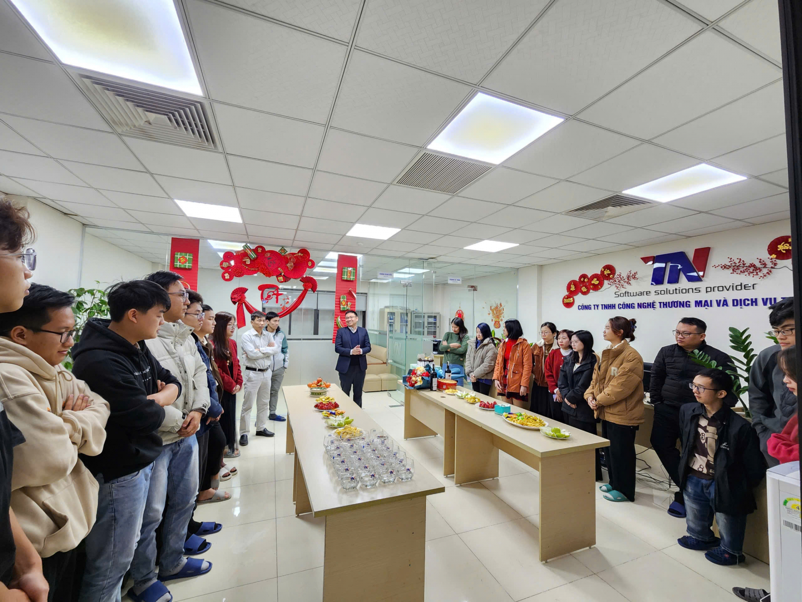 KHAI XUÂN PHƠI PHỚI – SINH NHẬT RẠNG NGỜI